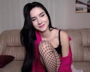 sexy brunette show