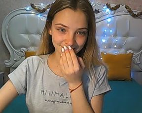 Best_Liza - innocent teen, boobs flash