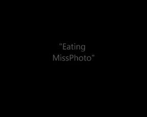 Phot0Ch1k Getting Eaten Out B/G