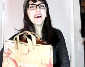 Princessberpl - Mommy's First Knot