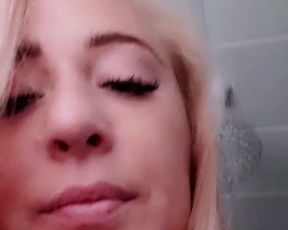 Littlemissxox webcam show 2020-02-11_14-53-11_646