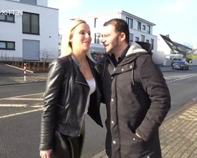 Lara-CumKitten - User Fick Date ohne Gummi - XXXL Bubbl