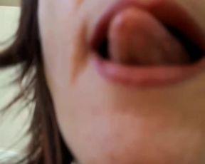 Intrigante66 webcam show 2020-03-11_16-41-23_445