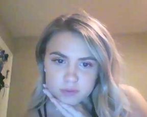 SarahSteveson Masturbates