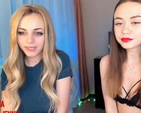 mia_milagros and jennylava