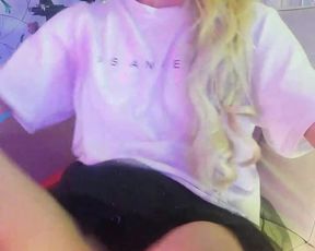 Tokyoparis webcam show 2020-03-24_22-20-18_073