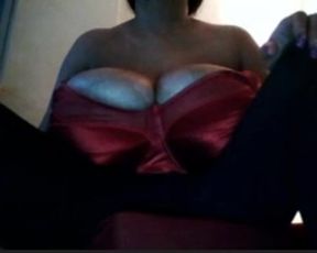 Roxi Red Massive Tit Play