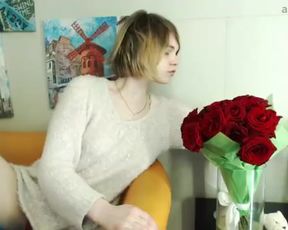 scarlet_bon Masturbating