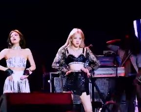 Korean teen' hot dance