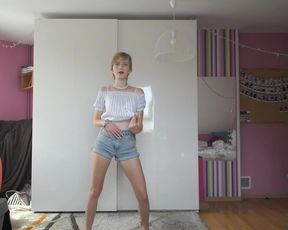 Sunny_Nicole NN Striptease