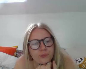 lizzielou webcam show 2020-07-01 11-48-30 210