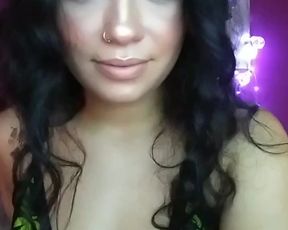 true vega webcam show 2020-04-12 00-02-53 279