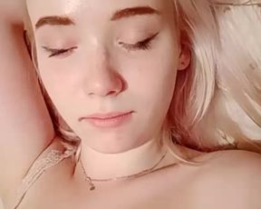 Ariel006 webcam show 2020-08-04 16-13-04 291