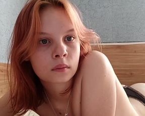 Laura-Foxy cam show 2020-09-04 01-56-23 430