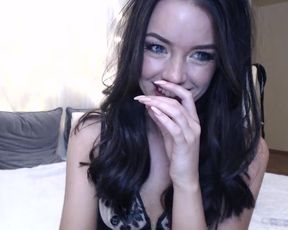 MelanieLDN Cumshow w/Hitachi & Buttplug